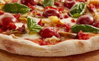 Czy pinsa to odpowiednik zdrowszej pizzy?
